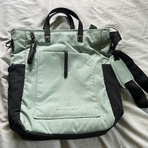 Sherpani Bags Sherpani Tote Bag Poshmark